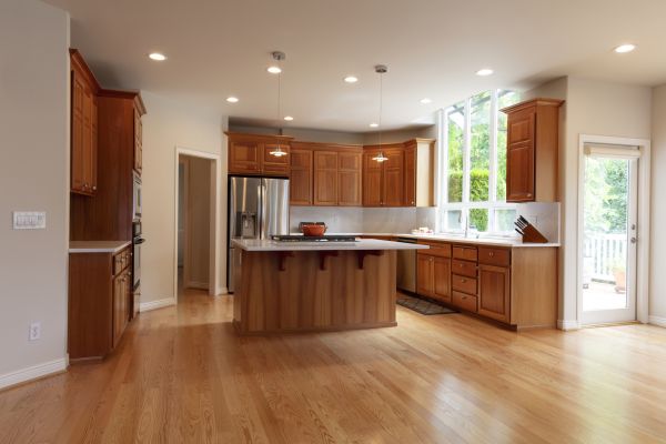 Professional Oak Kitchen Cabinet Repair